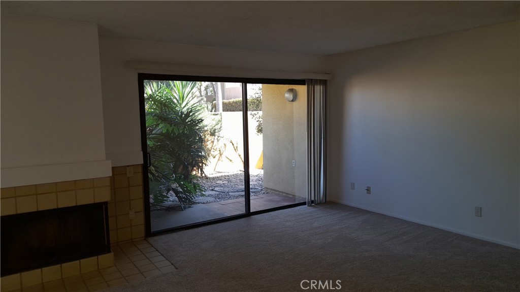25712 Le Parc 31 Property Photo 5