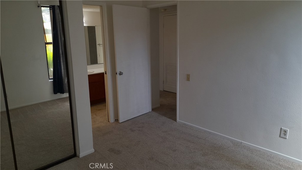 25712 Le Parc 31 Property Photo 9