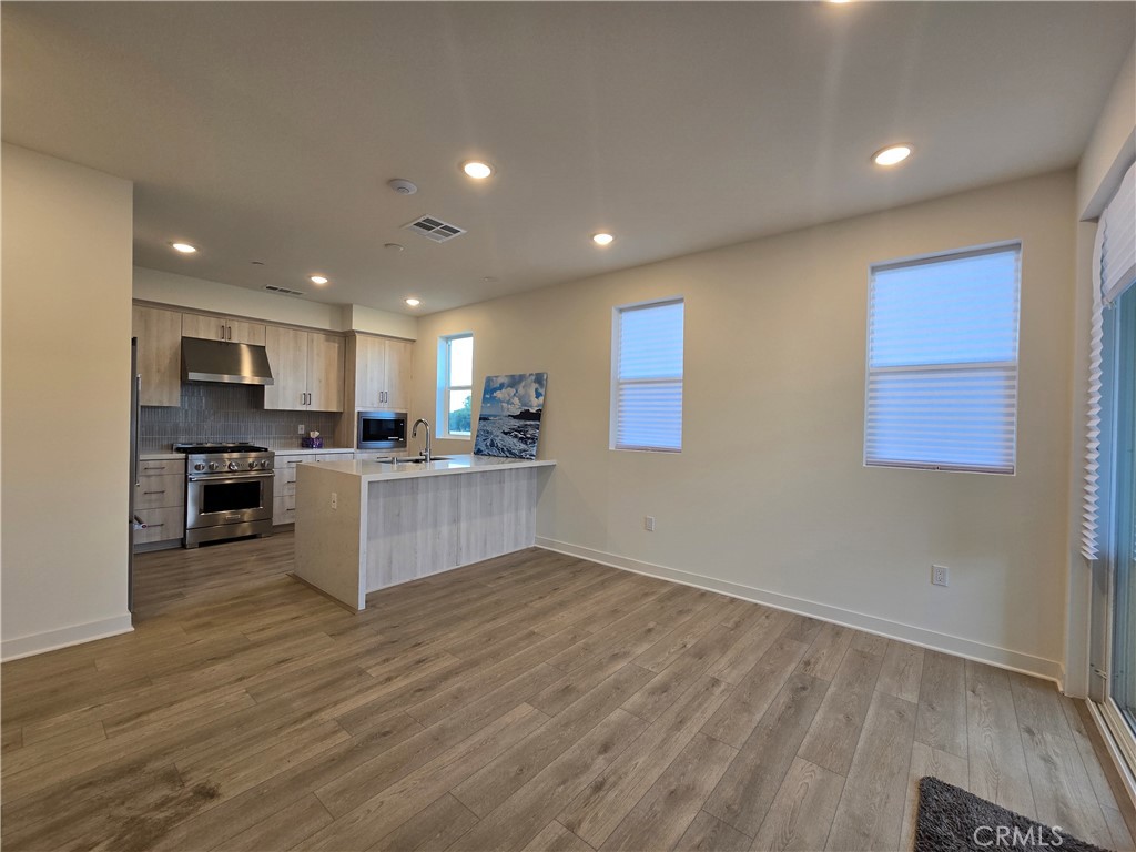 4222 Marigold Lane Property Photo 6