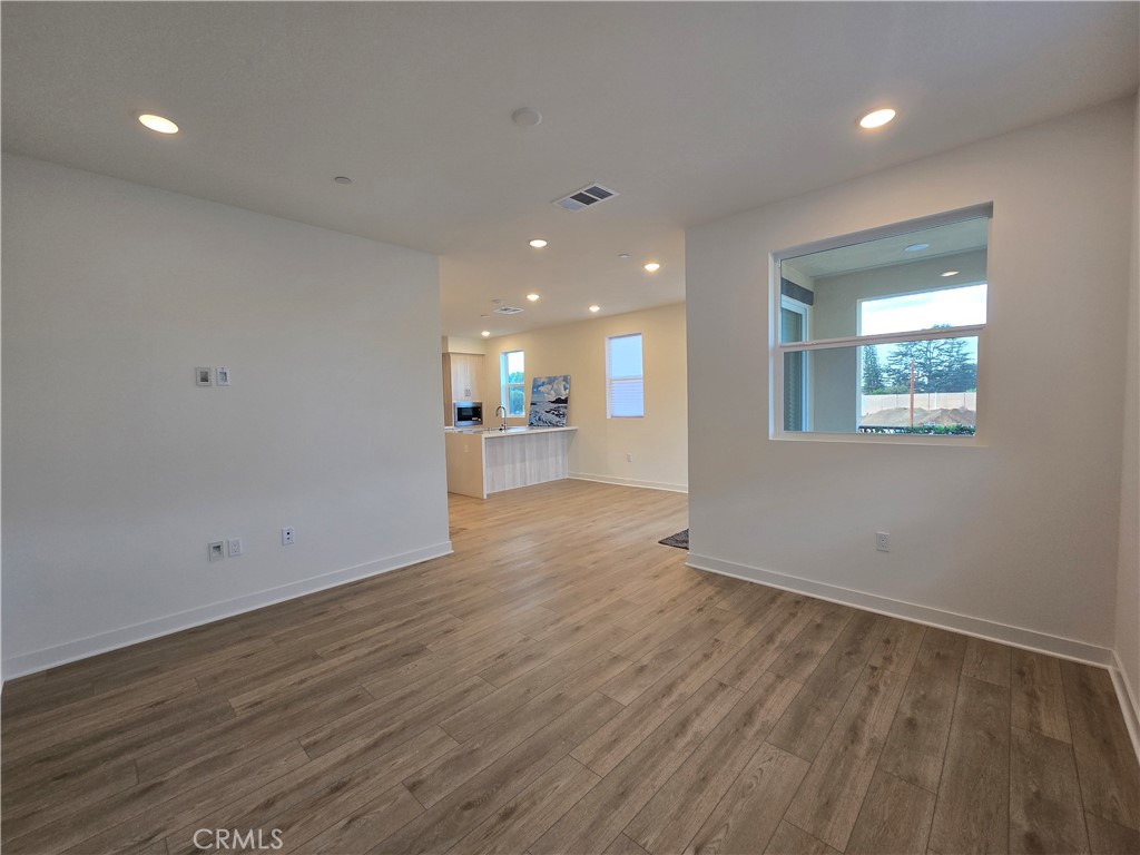 4222 Marigold Lane Property Photo 9