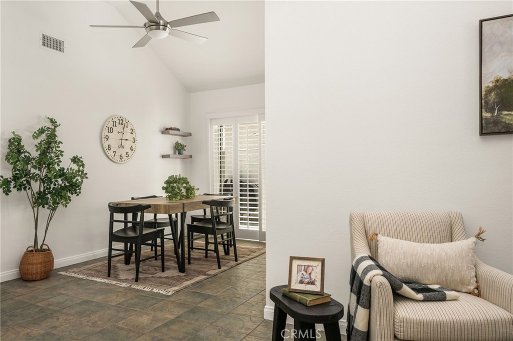 49 Summerfield 99 Property Photo 4