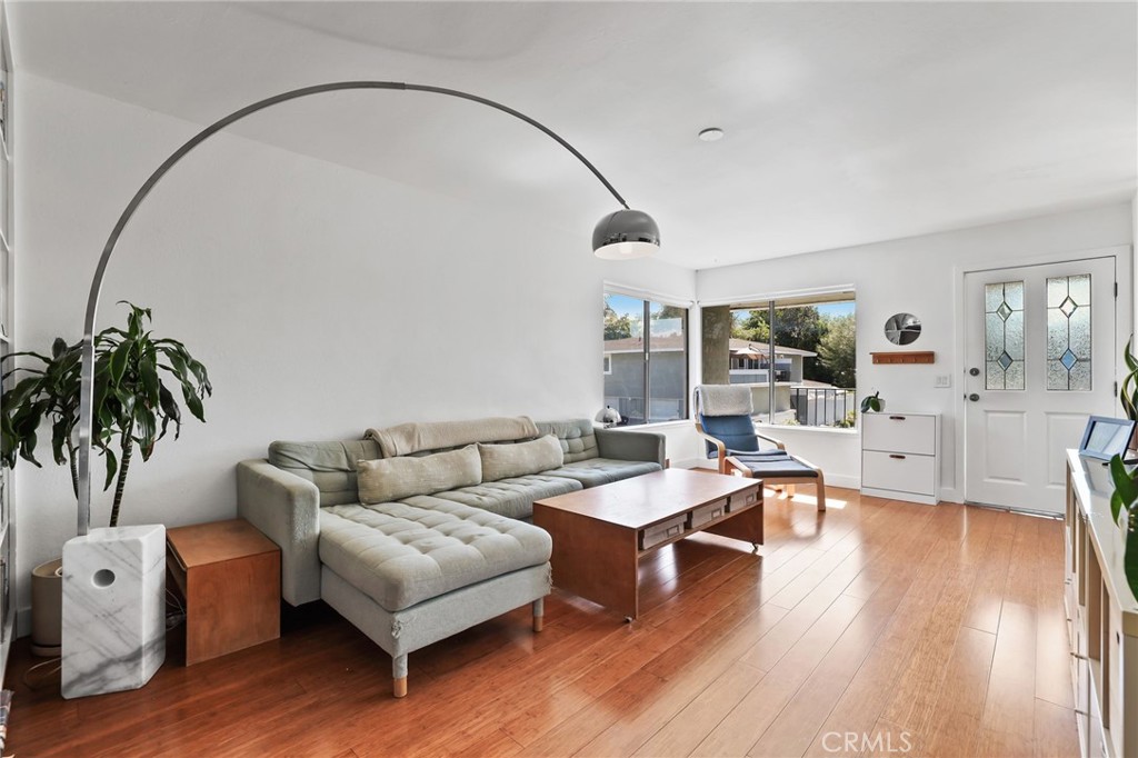 25987 Via Pera Property Photo 8