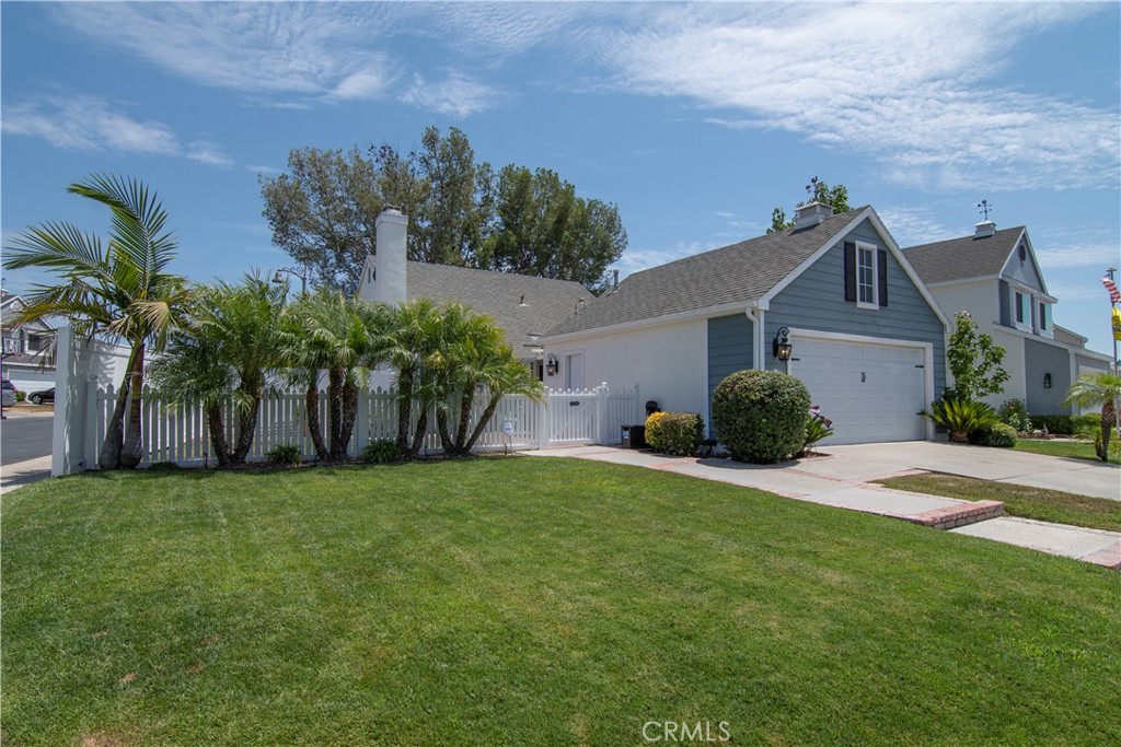 27512 White Fir Lane Property Photo 1