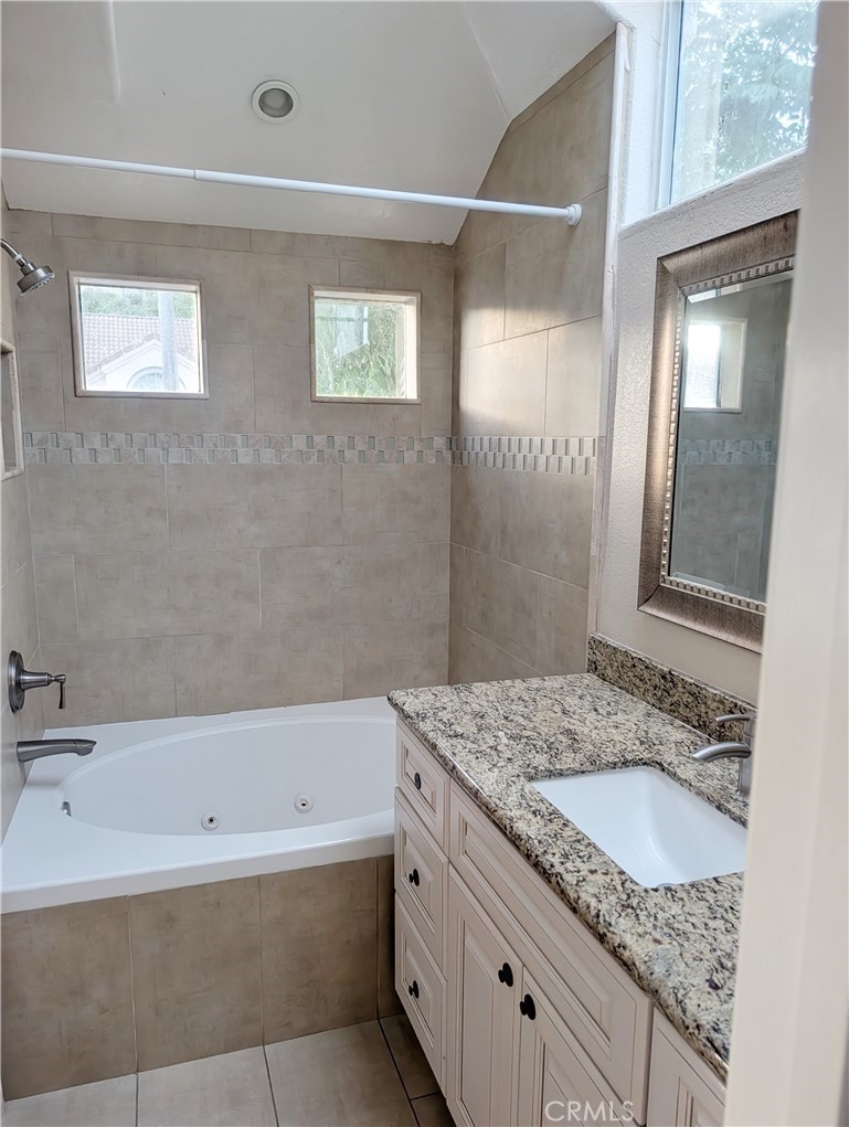 10 Santa Clara Street Property Photo 10