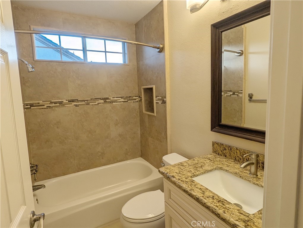 10 Santa Clara Street Property Photo 13
