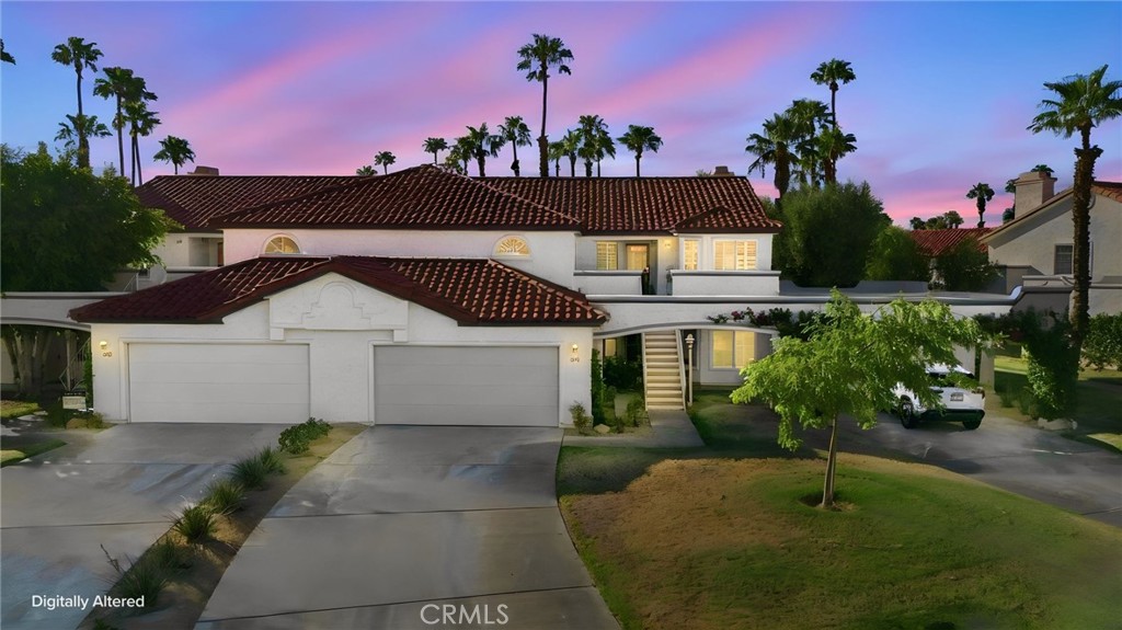 684 Vista Lago Circle N Property Photo 2
