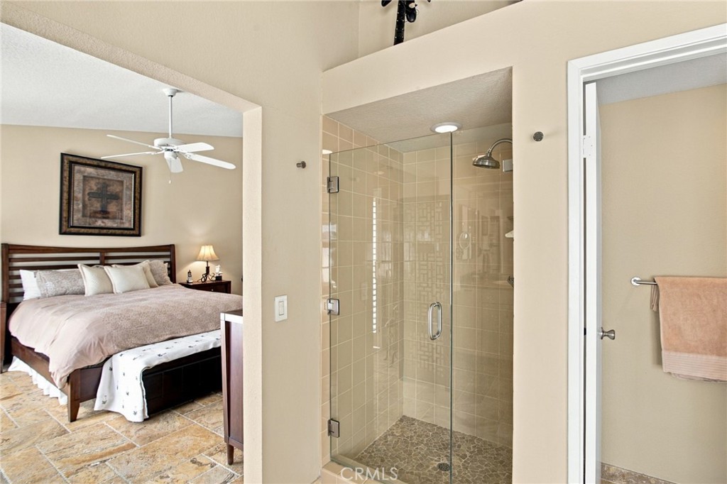 684 Vista Lago Circle N Property Photo 22