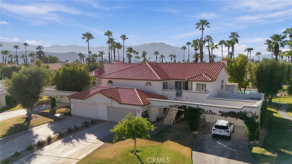 684 Vista Lago Circle N Property Photo 42