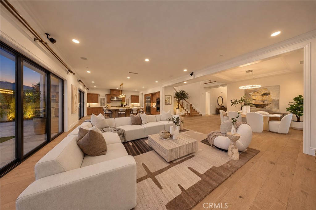 119 Gardenview Property Photo 12