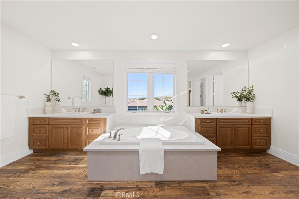 119 Gardenview Property Photo 24
