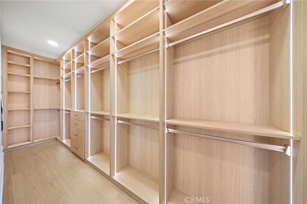 119 Gardenview Property Photo 29