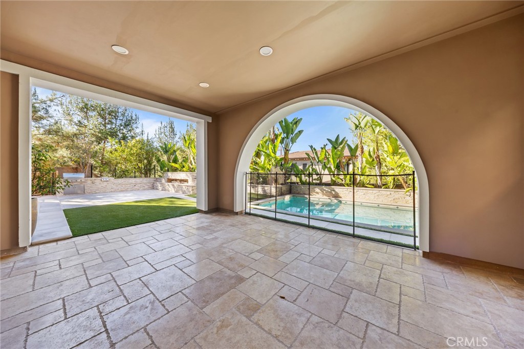 119 Gardenview Property Photo 45