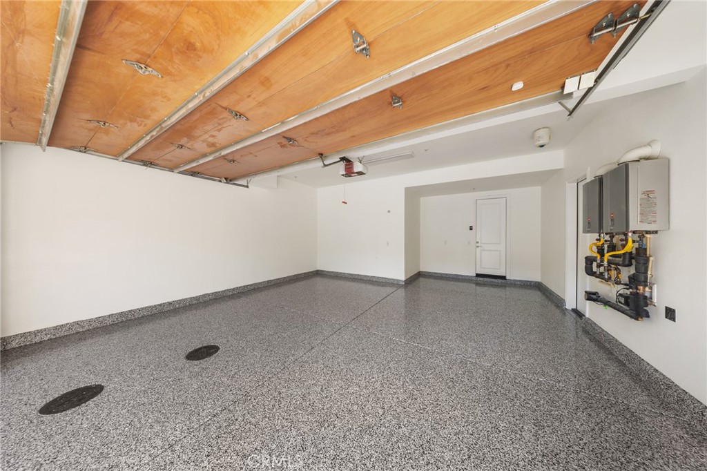 119 Gardenview Property Photo 54