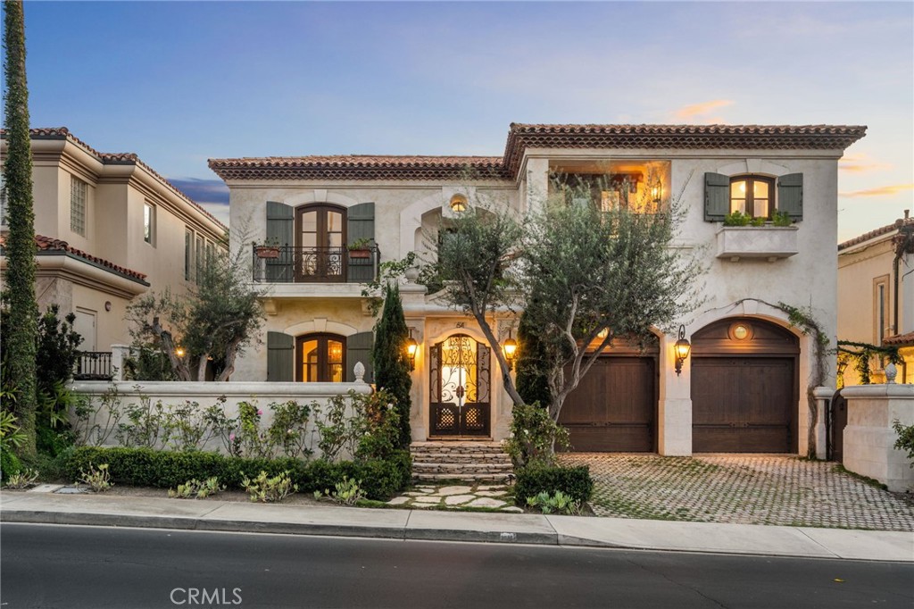 64 Ritz Cove Property Photo 1