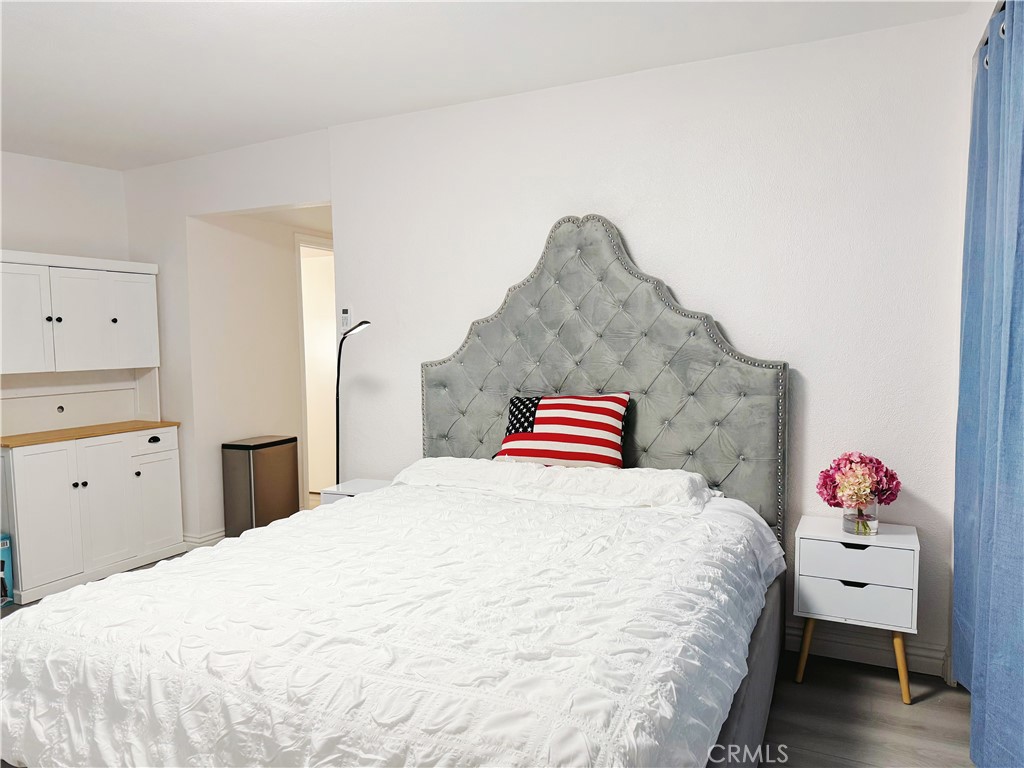 114 W Olive Property Photo 3