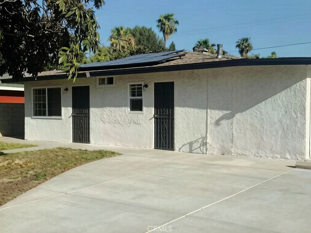 114 W Olive Property Photo 14