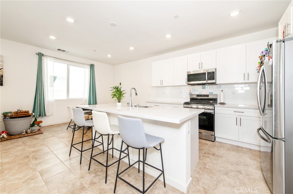 3675 S Nexa Paseo Property Photo 4