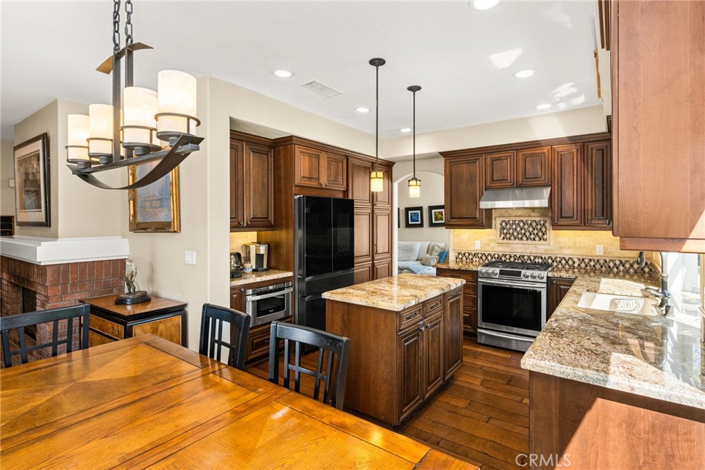 24932 Summerwind Property Photo 14