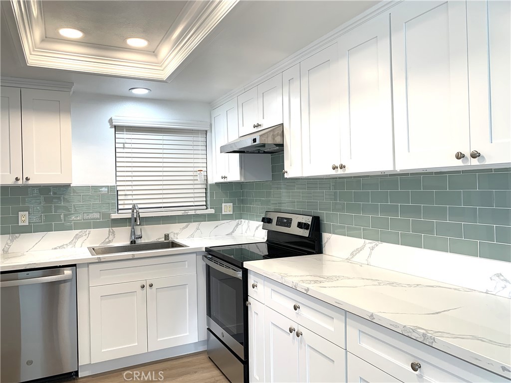 2286 Via Puerta D Property Photo 1