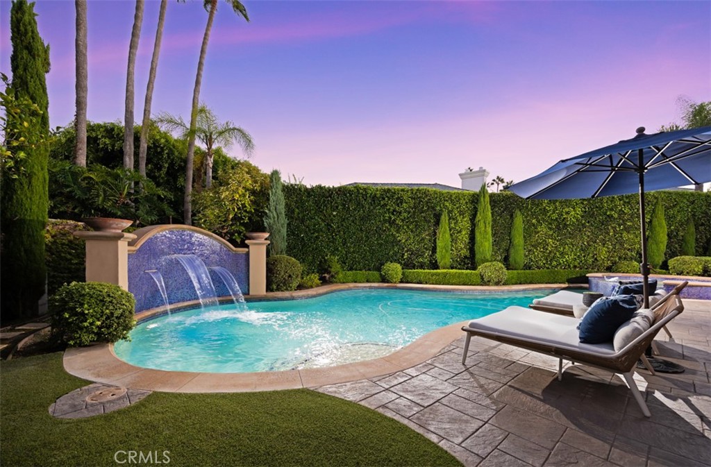 96 Ritz Cove Drive Property Photo 4