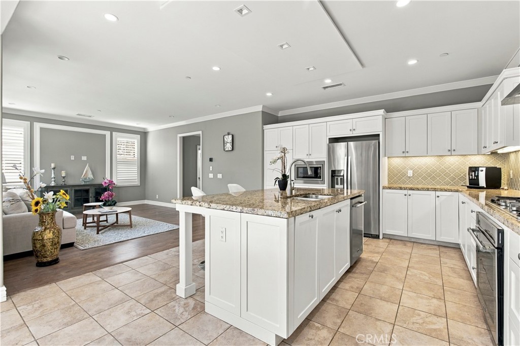 56 Quill Property Photo 14