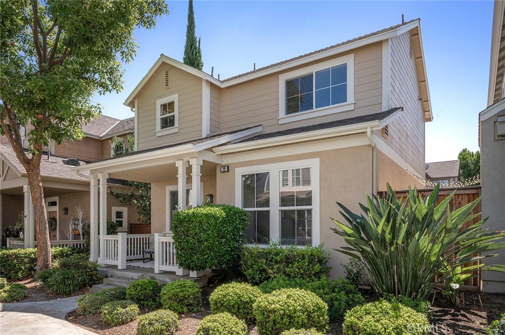 19 Picket Property Photo