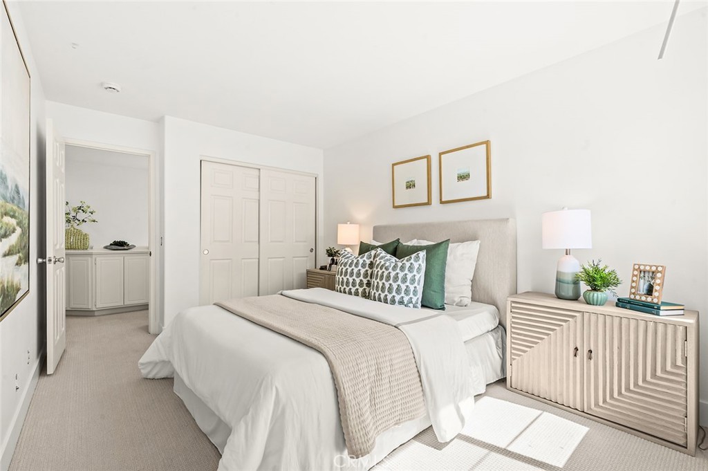 19 Picket Property Photo 16