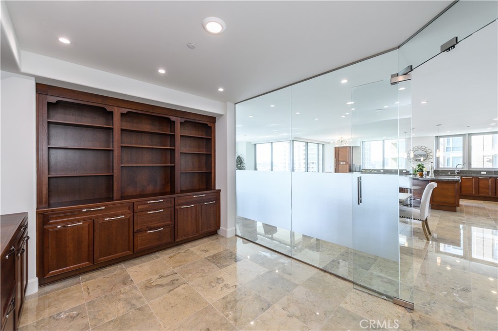 3085 Scholarship Property Photo 15