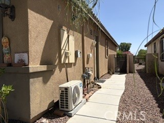 81059 Avenida Vidrio Property Photo 6