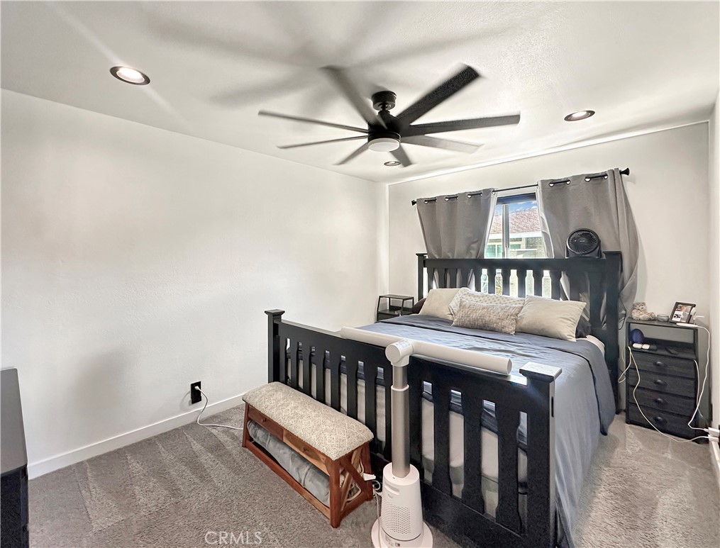 22916 Via Cereza Property Photo 12