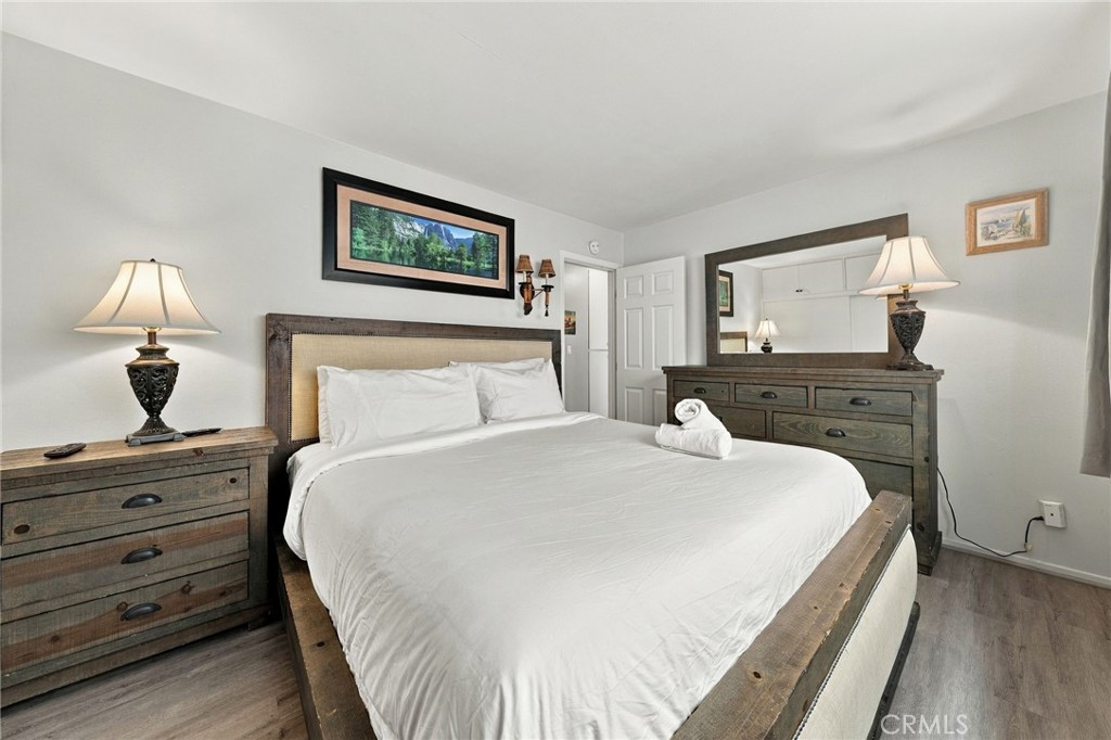 125 41st Property Photo 12