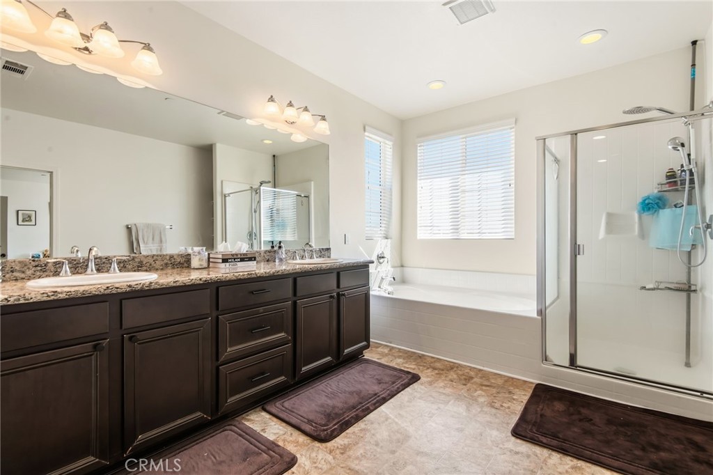 26770 Green Mountain Drive Property Photo 24