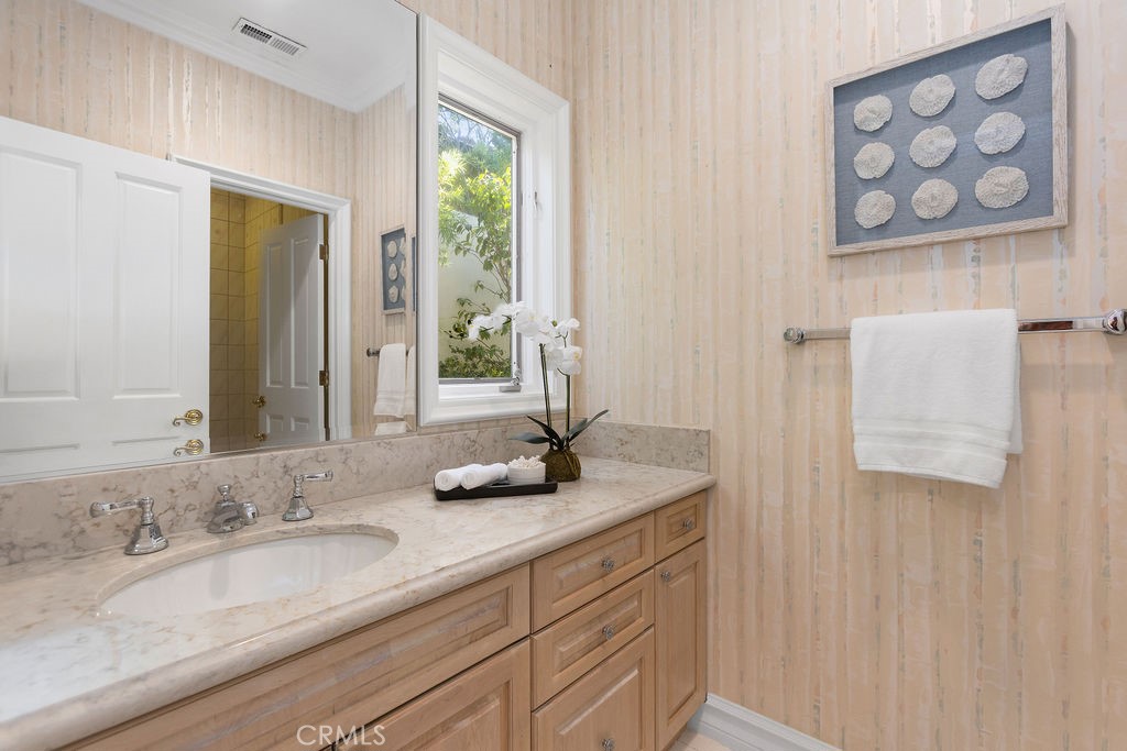 29 Marbella Property Photo 32