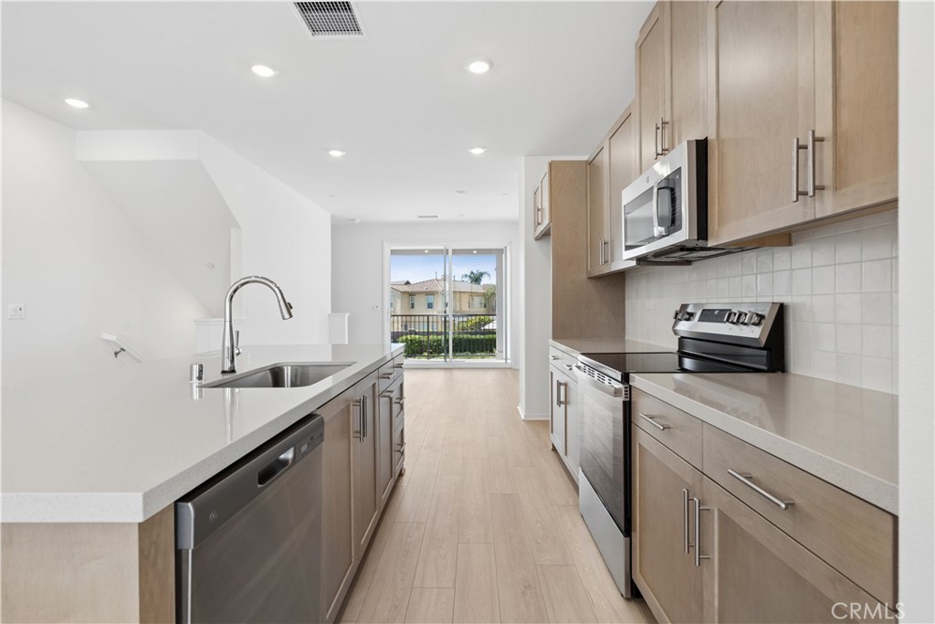16073 W Preserve Loop Property Photo 4