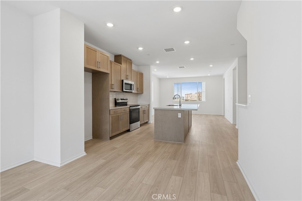 16073 W Preserve Loop Property Photo 6