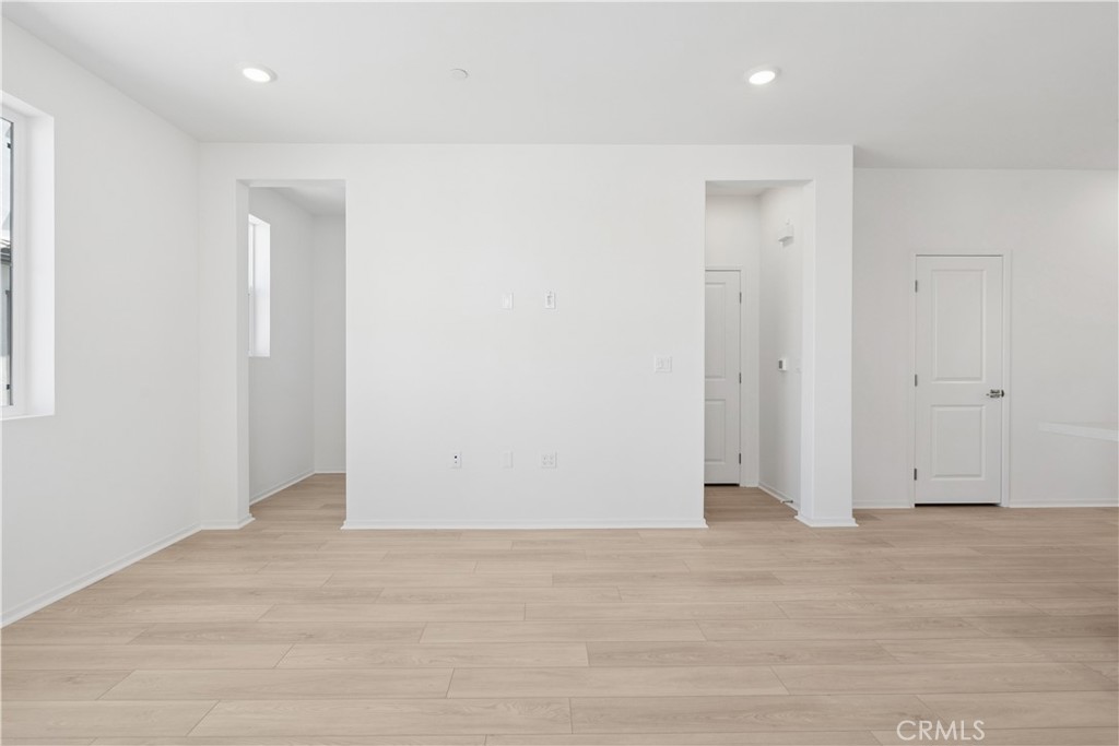 16073 W Preserve Loop Property Photo 9