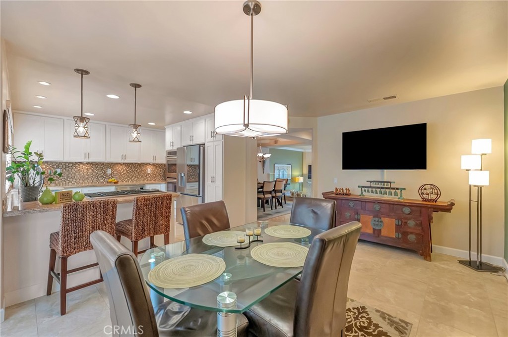 6056 Shadowbrook Circle Property Photo 15