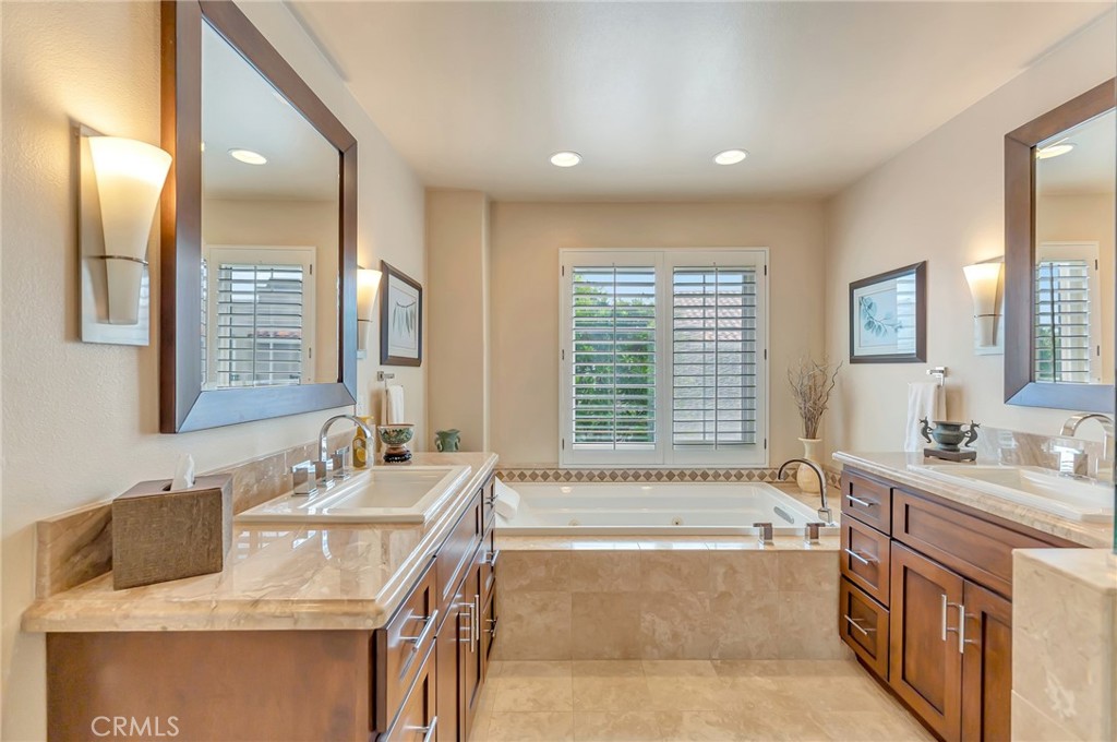 6056 Shadowbrook Circle Property Photo 43