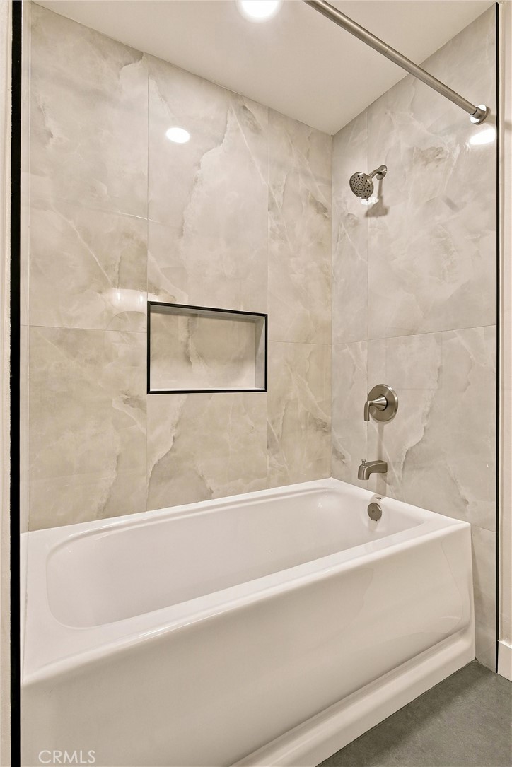 9657 Lark Circle Property Photo 18