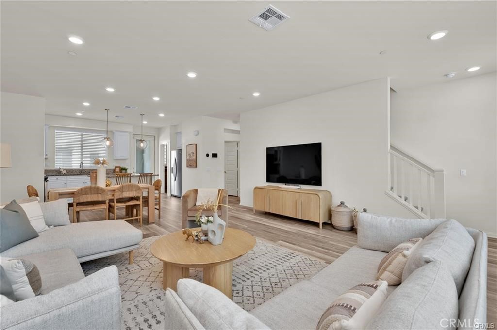 108 Unity Property Photo 4