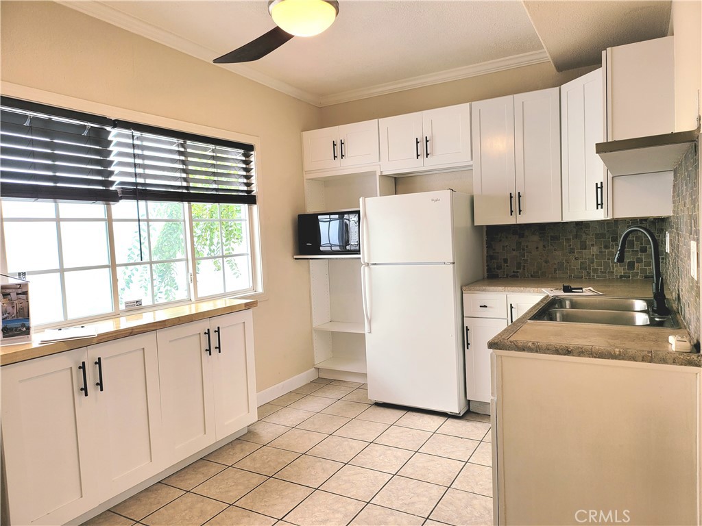 31658 Coast C Property Photo 4