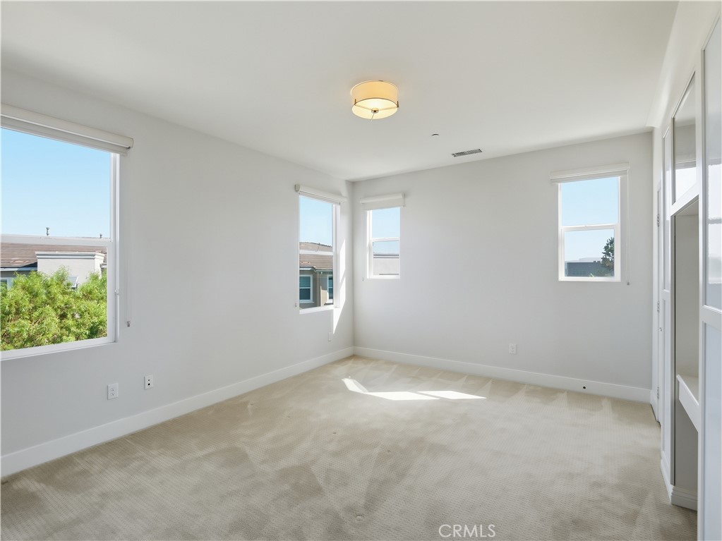 1 Vantis Drive Property Photo 20