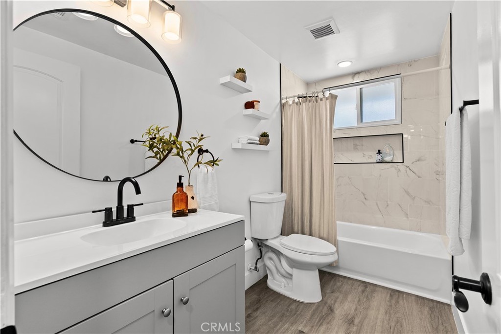 18211 Fairhaven Property Photo 9
