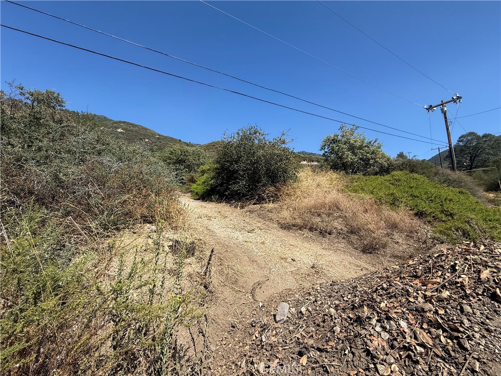 23680 Hillview Road Property Photo 3