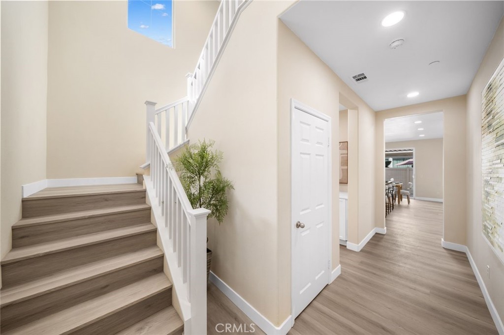 16005 Grape Avenue Property Photo 3