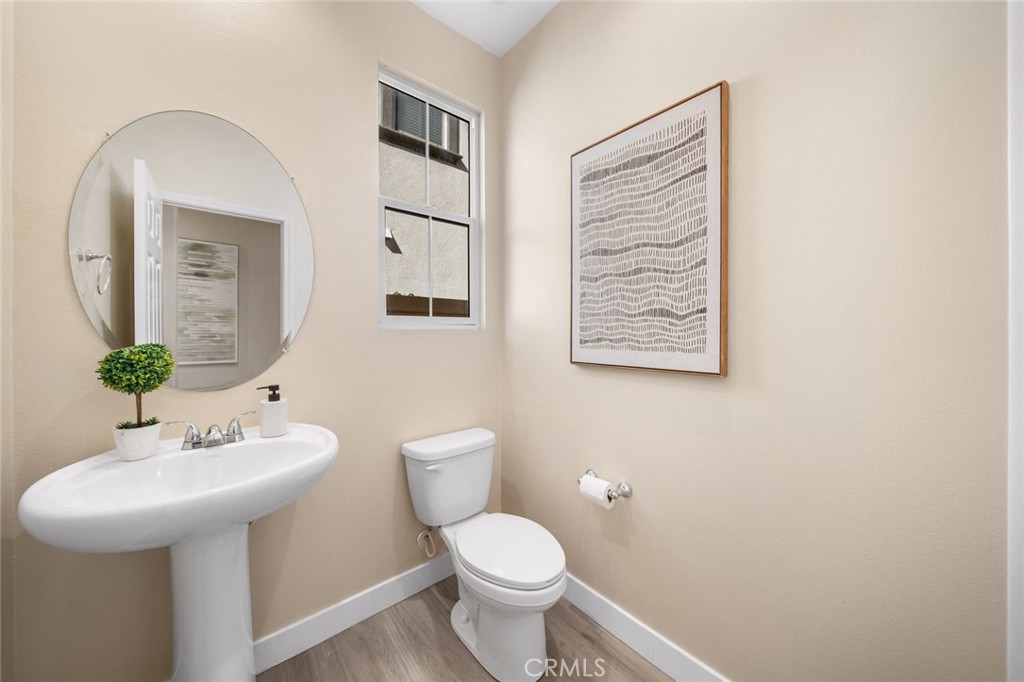16005 Grape Avenue Property Photo 14