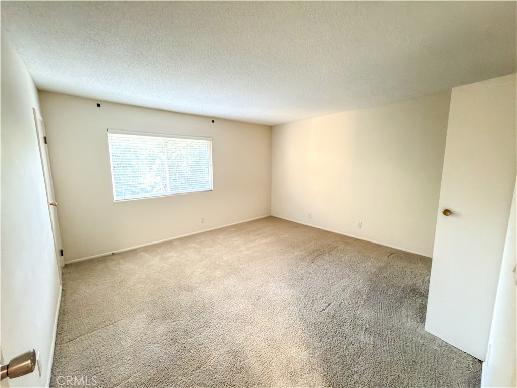 1000 N Lovekin 46 Property Photo 21