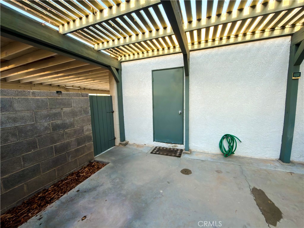 1000 N Lovekin 46 Property Photo 22