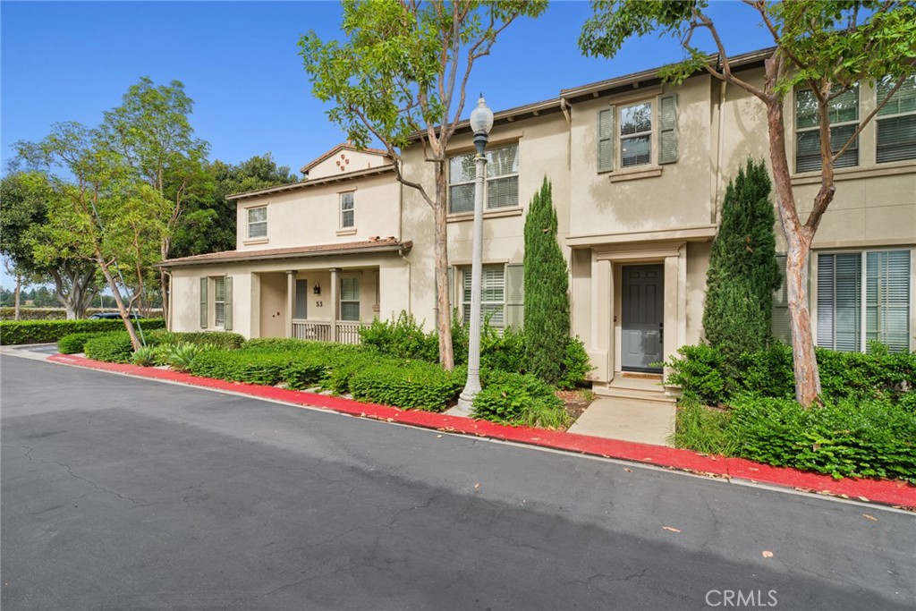 51 Regal Property Photo 1