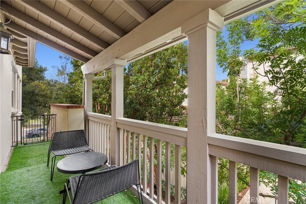 51 Regal Property Photo 4